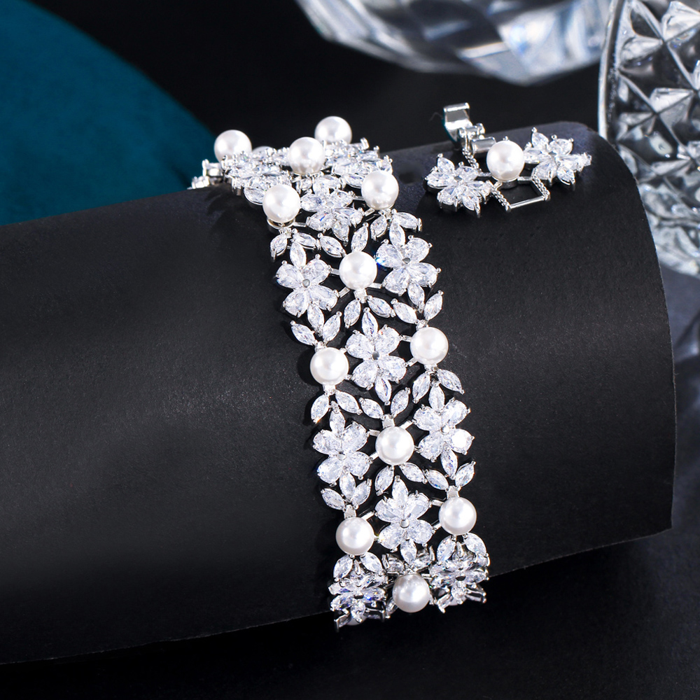 ThreeGraces eleganckie błyszcz – String Of Pearls Plant recenzja i cena